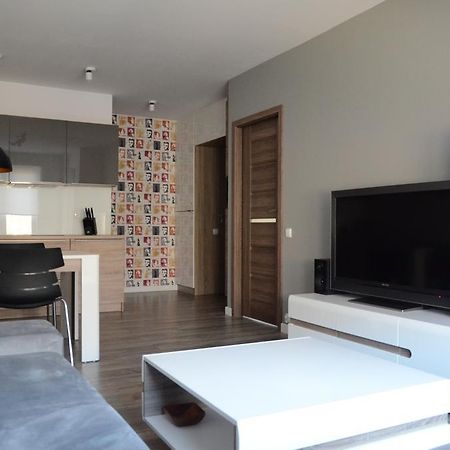 Apartament 303 Z Garazem Osiedle Polanki Kolobrzeg Oda fotoğraf