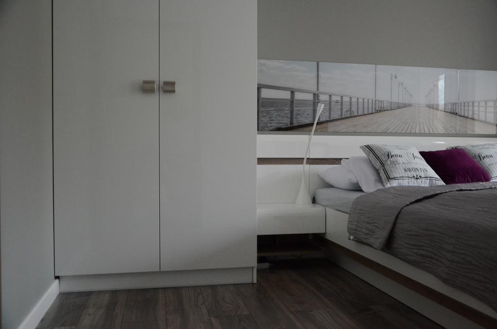 Apartament 303 Z Garazem Osiedle Polanki Kolobrzeg Oda fotoğraf